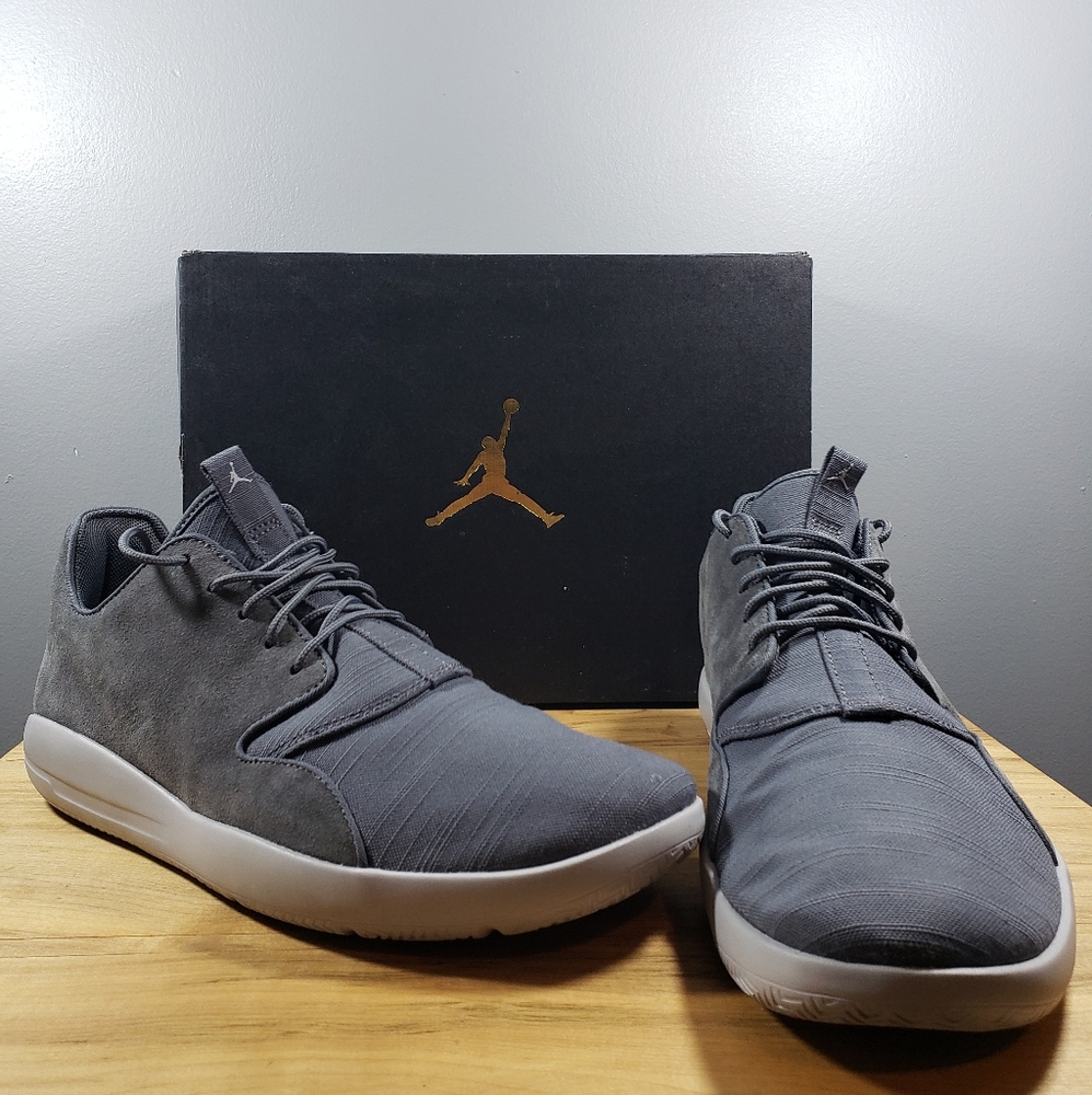 Jordan Eclipse Lea Grey Size 9.5 | BRAND NEW